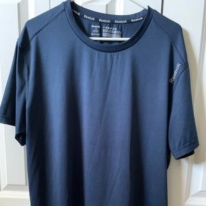 Men’s large Reebok athletic t-shirt